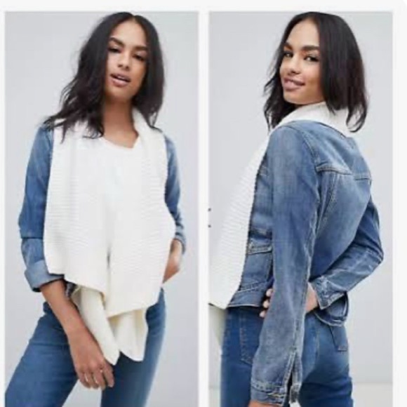 Abercrombie & Fitch Scarf Attached Denim Jean Jacket Trucker Cropped XS NWT - Picture 1 of 12
